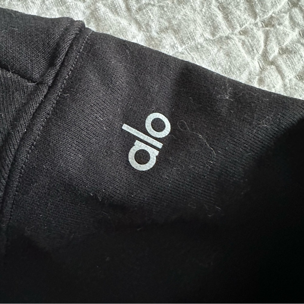 COPY - alo yoga - cropped “shrug it off” hoodie - Picture 5 of 5
